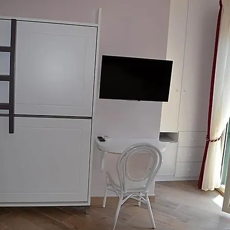 Federico Ii Bed & Breakfast 4*
